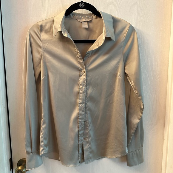 Champagne button down blouse - Picture 1 of 2